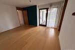 Etagenwohnung Böbingen an der Rems Böbingen - 4 Zimmer, 94 m&sup2;, 1.000&euro; | Angebot:25866356