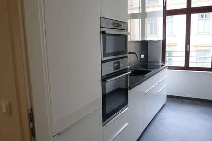 Wohnung zum Mieten in Leipzig 880 € 77 m² 2 zimmer