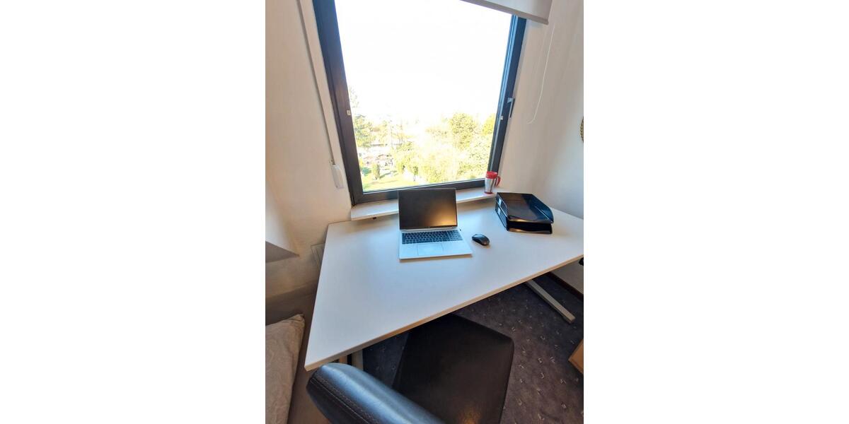 Etagenwohnung Düsseldorf Stadtbezirk 5 - 2.5 Zimmer, 63 m&sup2;, 825&euro; | Angebot:26536634
