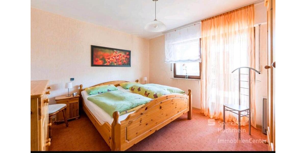 Hochparterre Rickenbach - 5.5 Zimmer, 199 m&sup2;, 1.900&euro; | Angebot:25311137