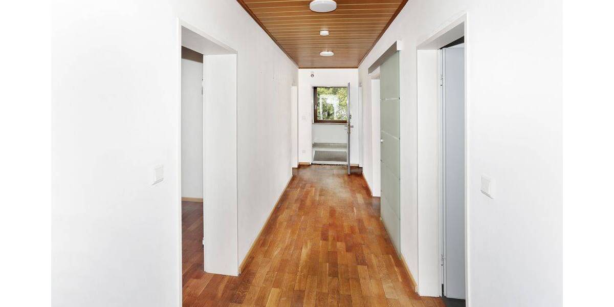 Etagenwohnung Altdorf - 4 Zimmer, 103 m&sup2;, 1.100&euro; | Angebot:26826791