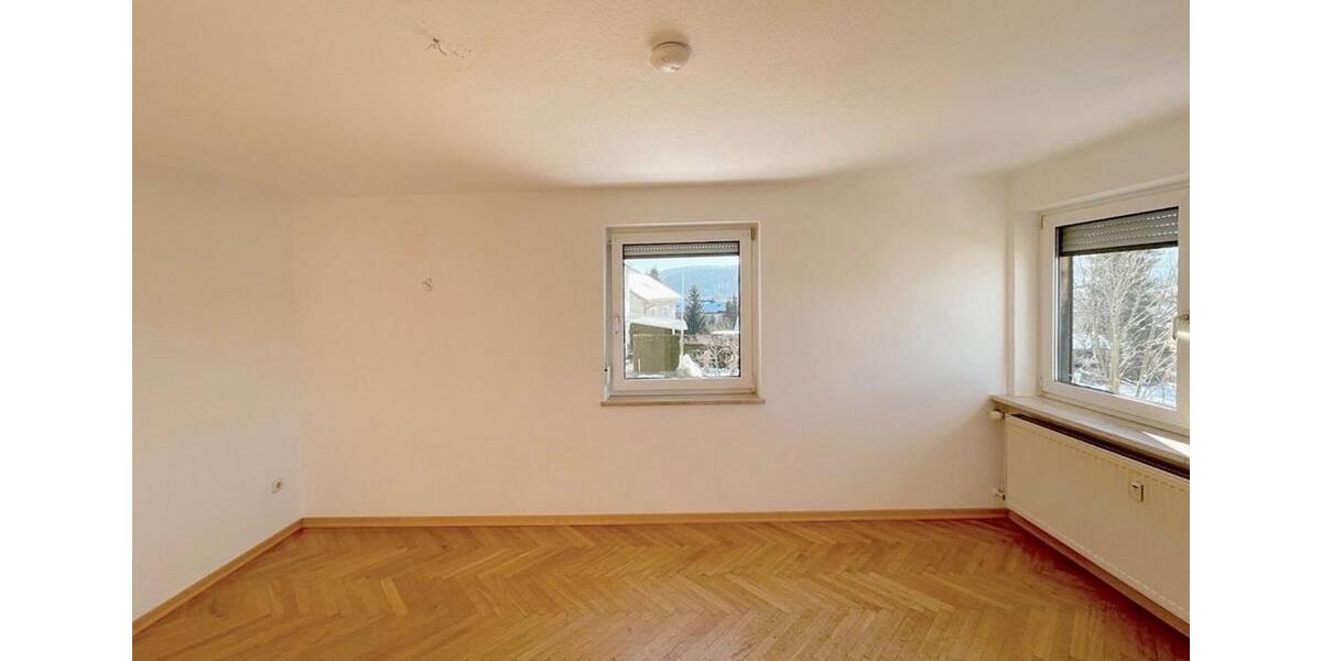 Etagenwohnung Zwiesel - 3 Zimmer, 85 m&sup2;, 550&euro; | Angebot:21606477