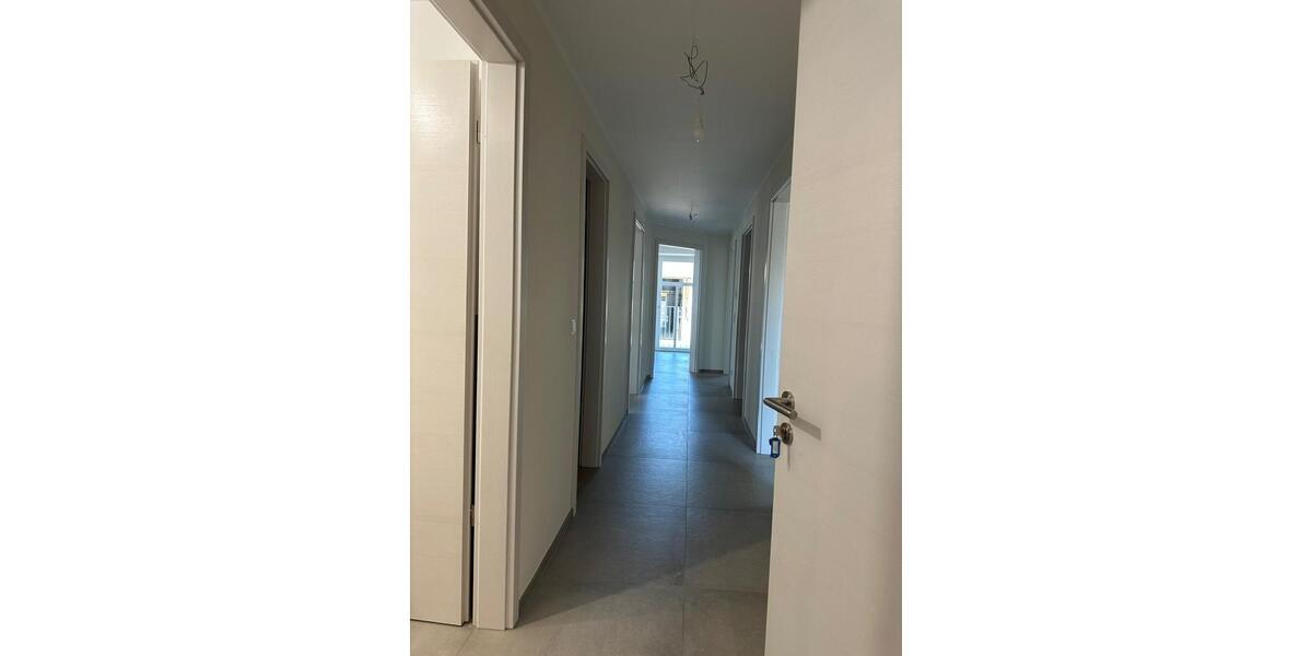 Etagenwohnung Rittersdorf - 3 Zimmer, 93 m&sup2;, 1.209&euro; | Angebot:26415491