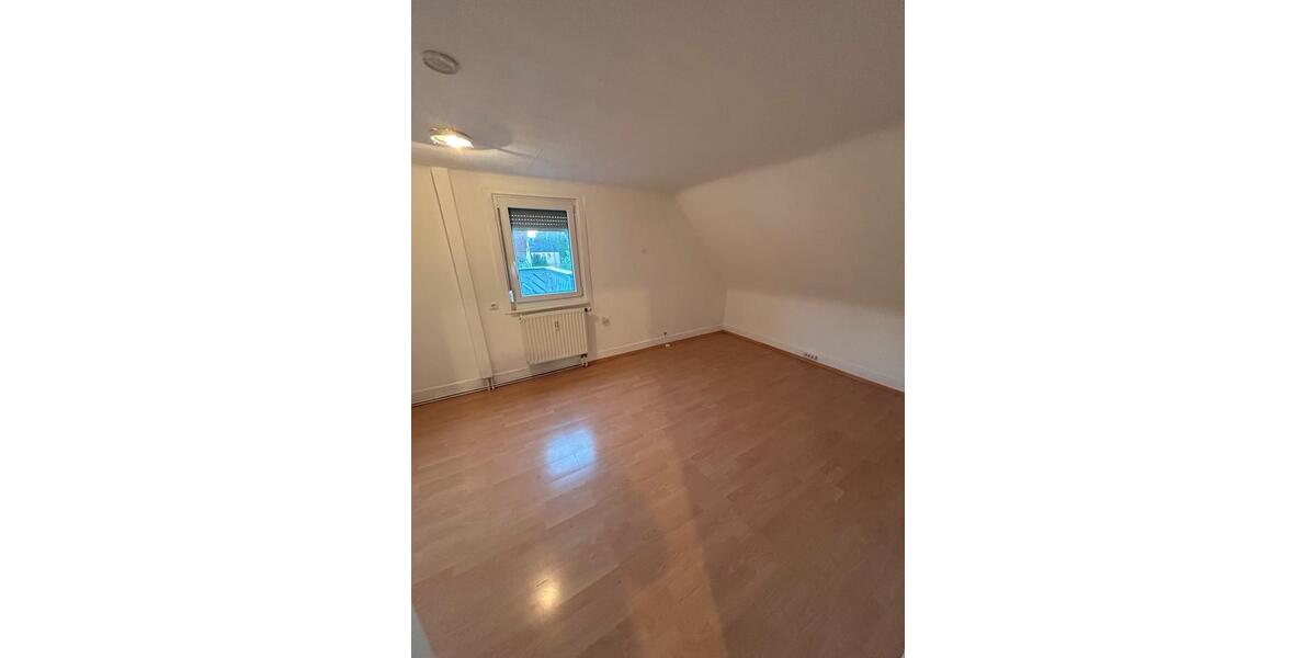 Dachgeschoßwohnung Sulz am Neckar - 3.5 Zimmer, 67 m&sup2;, 750&euro; | Angebot:26652072