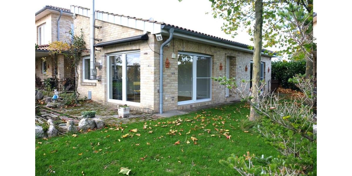 Helle 50 qm - 2-Zimmerwohnung (1-Parteien-Wohnhaus) zu vermieten. 2 zimmer