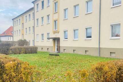 Wohnung Weißenfels - 3 Zimmer, 67 m&sup2;, 450&euro; | Angebot:26588974