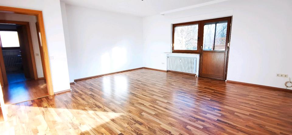 Erdgeschoßwohnung Fürstenberg - 4 Zimmer, 117 m&sup2;, 720&euro; | Angebot:26455236