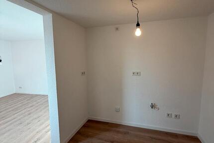Wohnung Schiffweiler - 1 Zimmer, 4 m&sup2;, 500&euro; | Angebot:26086376