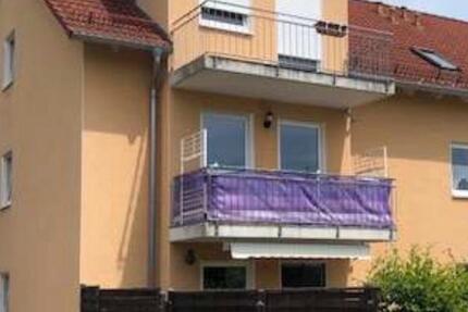 Wohnung Pfreimd - 5 Zimmer, 94 m&sup2;, 700&euro; | Angebot:25043773