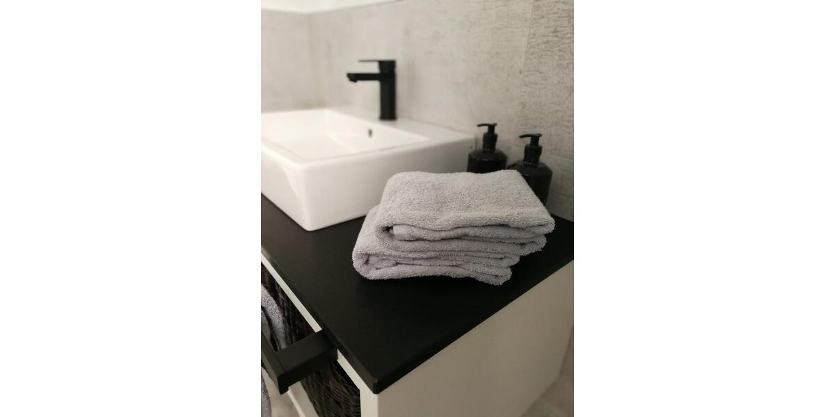 Dachgeschoßwohnung Neuenkirchen - 3 Zimmer, 2.000&euro; | Angebot:23164793