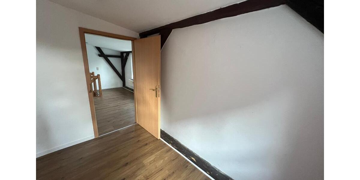 Etagenwohnung Dahlen - 3 Zimmer, 58 m&sup2;, 385&euro; | Angebot:25297310