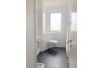 ** MODERNISIERTE 3 Zimmer Wohnung MIT GROßEM ESSPLATZ, BALKON UND NEUEM DUSCHBAD**