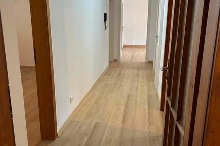 Wohnung Rüdesheim am Rhein - 4 Zimmer, 75 m&sup2;, 1.050&euro; | Angebot:26210880