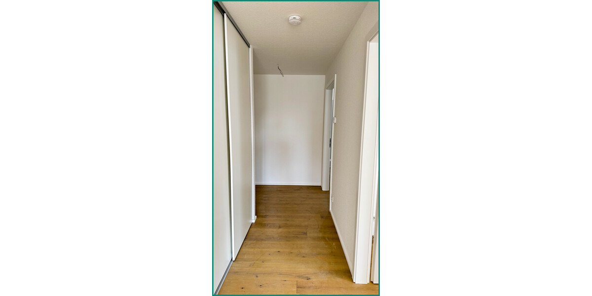 NEUBAU-ERSTBEZUG: MODERNE 3-ZIMMER-WOHNUNG MIT AUFZUG, GROSSEM BALKON UND PKW-STELLPLATZ IN RADEVORM - Etagenwohnung Radevormwald Karthausen | Angebot:26698012
