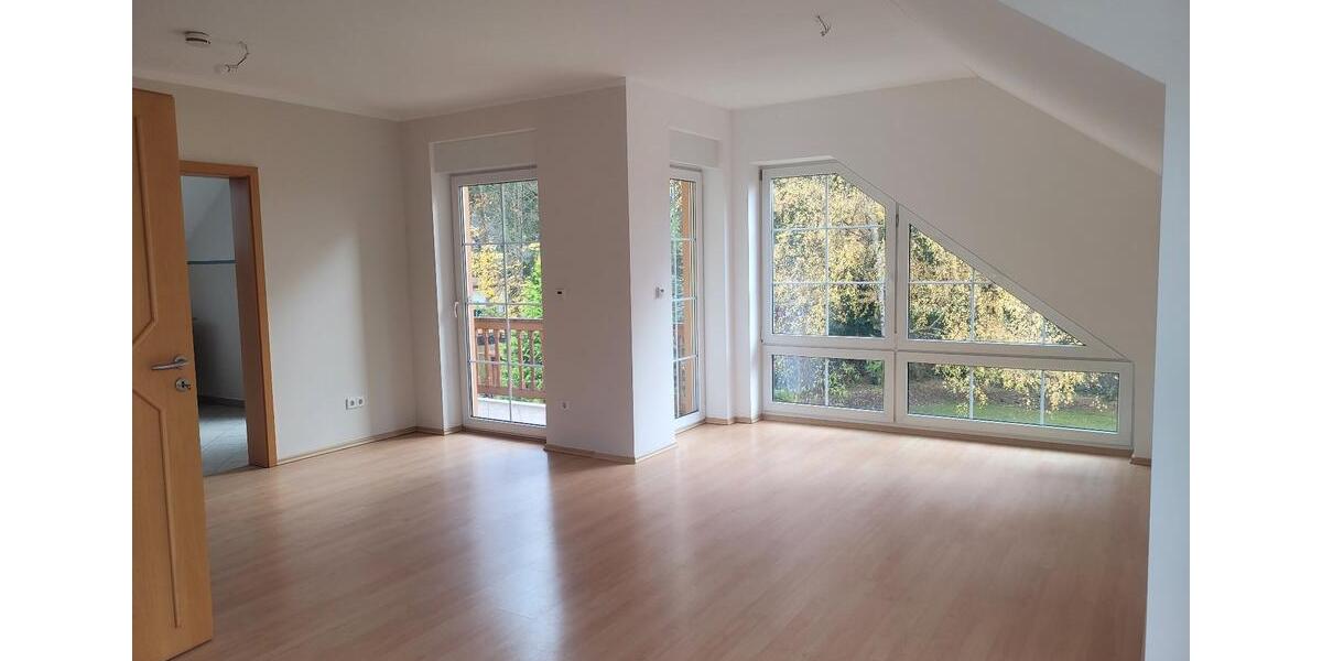 Zwei-Zimmer-Wohnung (Obergeschoss) oder ganzes Haus 2 zimmer