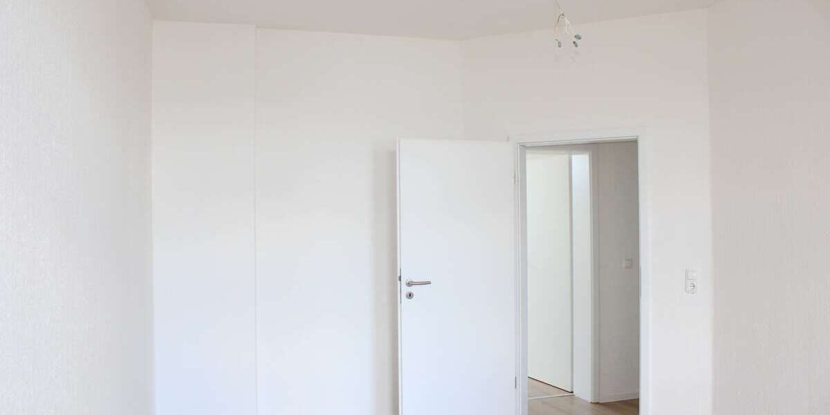 frisch renovierte 3 Zimmer-Wohnung *mit Balkon* ***1 Monat Kaltmietenfrei*** - Appartement Magdeburg Stadtfeld Ost | Angebot:10907963