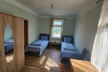 Möbliertes Zimmer zur Zwischenmiete – ruhige Lage, gute Anbindung 3 zimmer