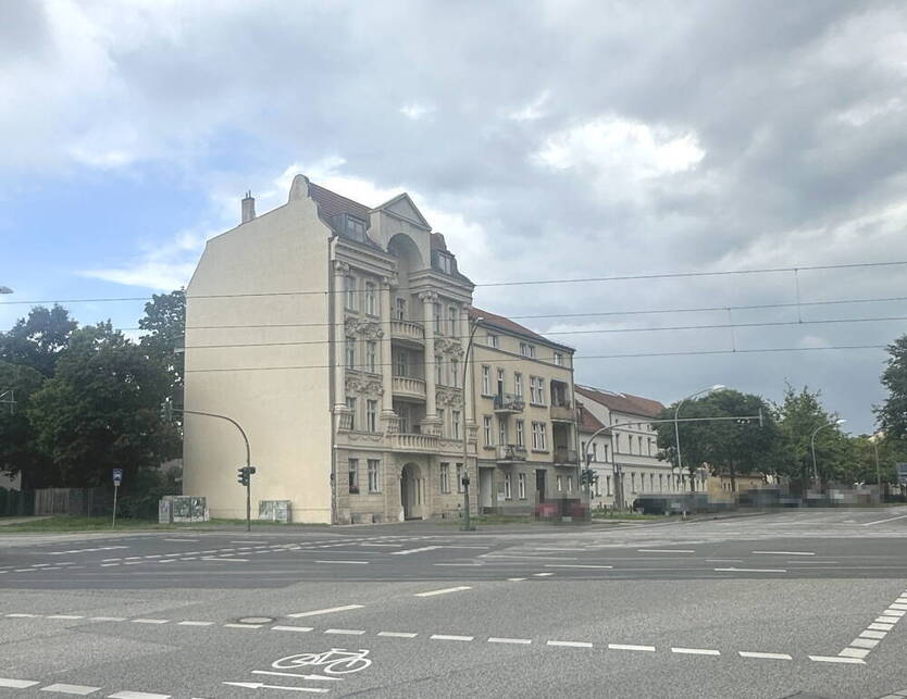 Charmante, möblierte Dachgeschoßwohnung mit Dachterrasse in Potsdam-Babelsberg