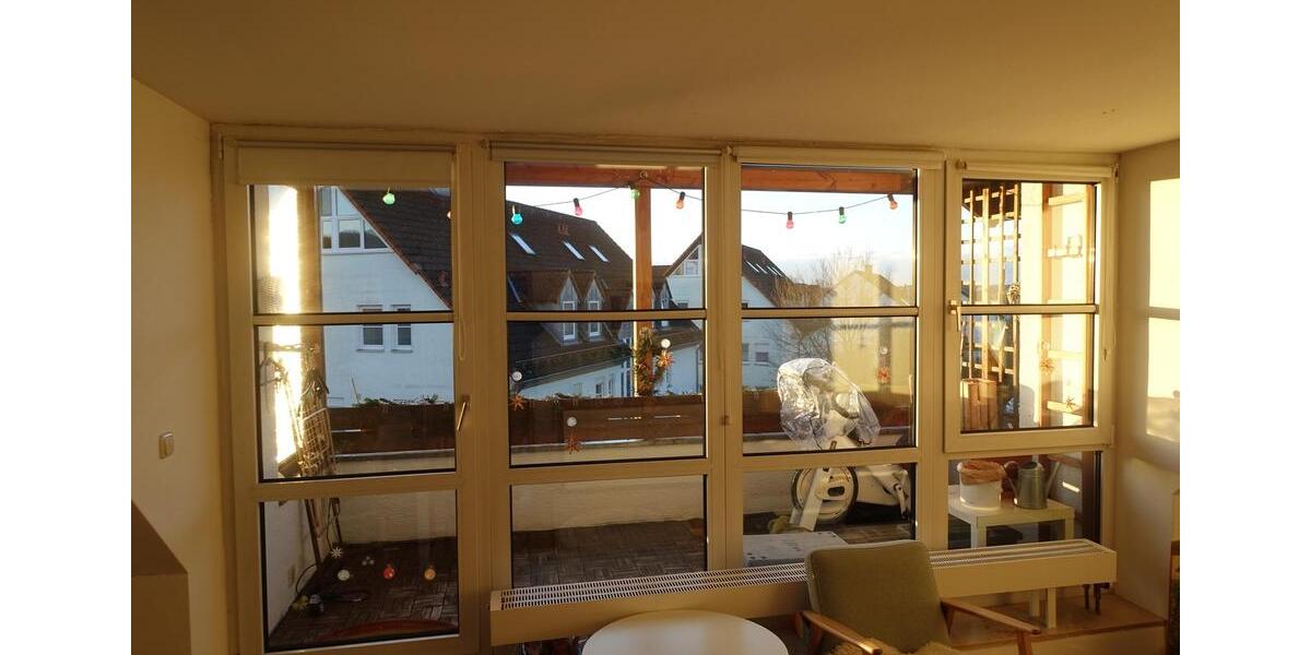 Dachgeschoßwohnung Bubenreuth - 3 Zimmer, 83 m&sup2;, 1.090&euro; | Angebot:25982195