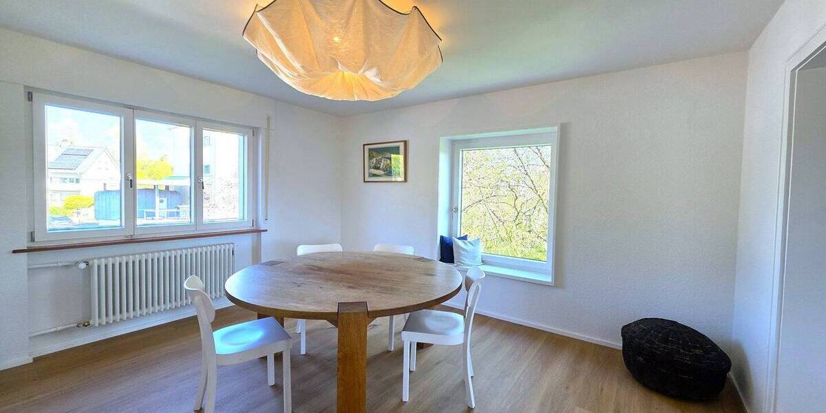 Etagenwohnung Waldshut-Tiengen Waldshut - 4 Zimmer, 100 m&sup2;, 1.100&euro; | Angebot:26189082