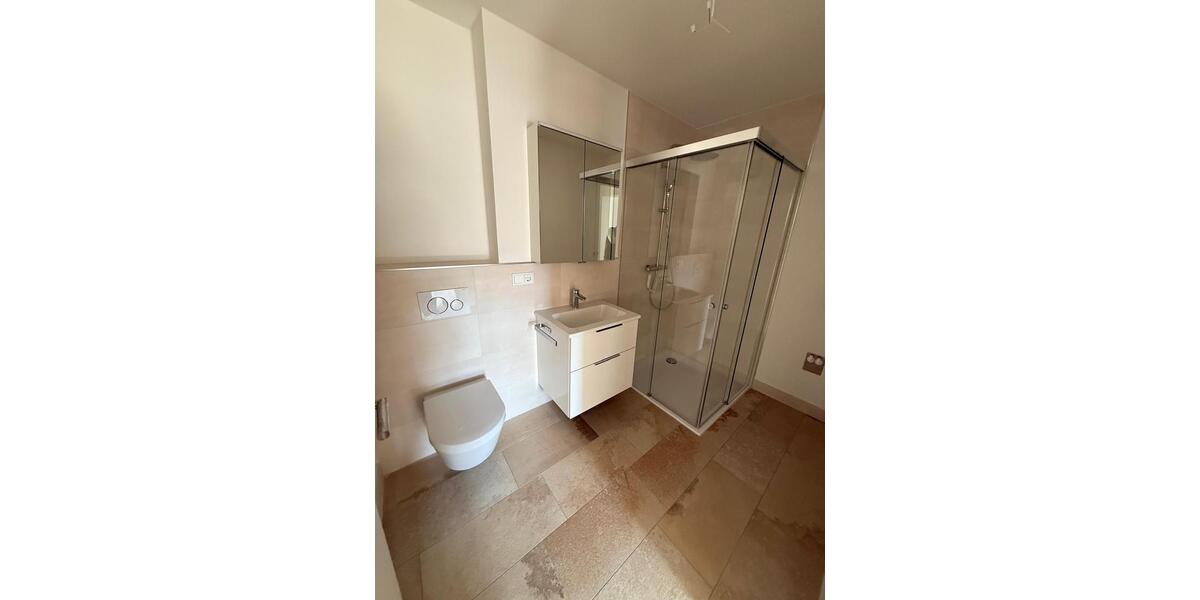 Etagenwohnung Ortenburg - 2 Zimmer, 55 m&sup2;, 670&euro; | Angebot:25764436
