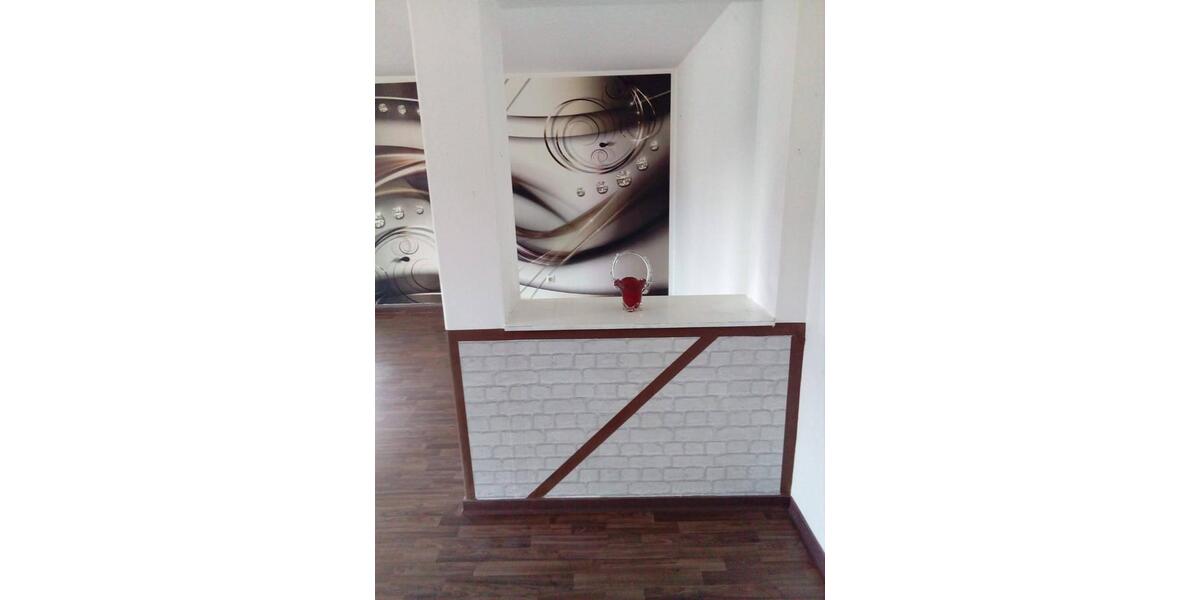 Etagenwohnung Nienburg (Saale) - 1 Zimmer, 49 m&sup2;, 287&euro; | Angebot:25843374