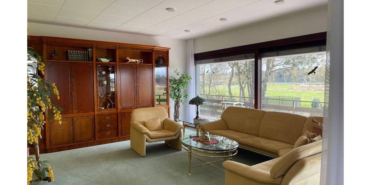 Etagenwohnung Iffezheim - 2 Zimmer, 131 m&sup2;, 990&euro; | Angebot:25996133