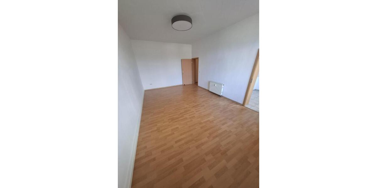 Erdgeschoßwohnung Geyer - 1 Zimmer, 39 m&sup2;, 235&euro; | Angebot:23408939