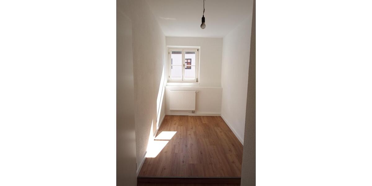 Etagenwohnung Nördlingen - 3 Zimmer, 80 m&sup2;, 790&euro; | Angebot:25682078