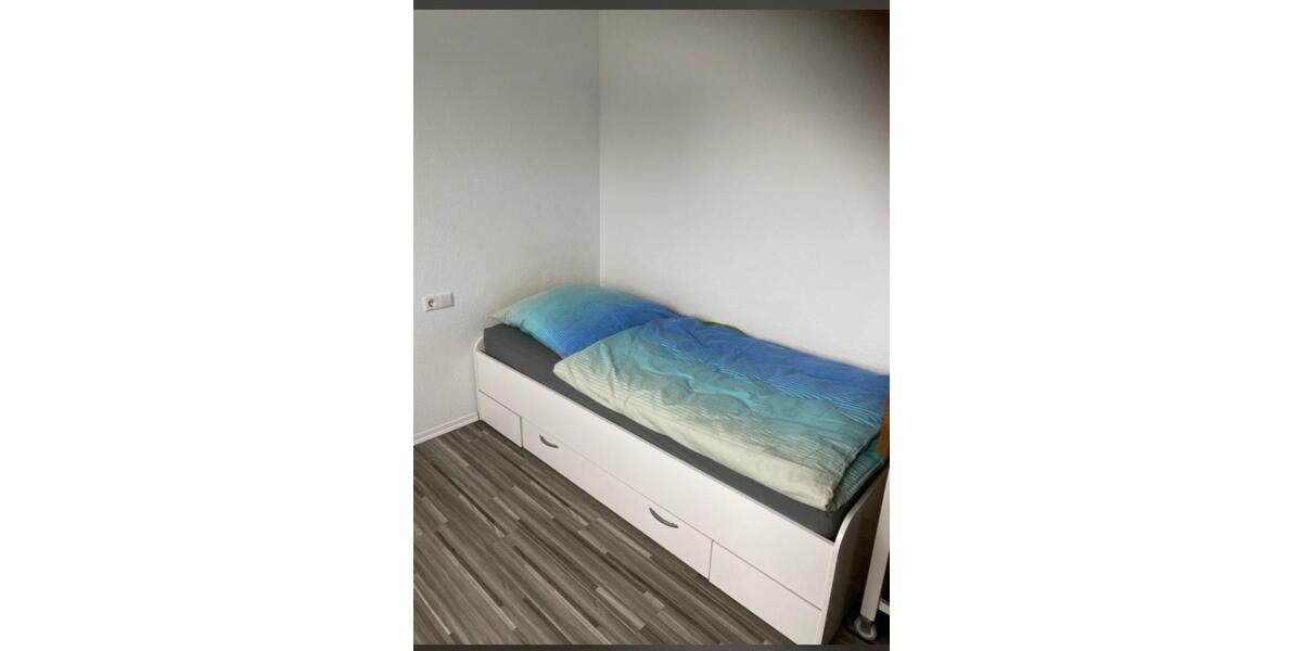 Etagenwohnung Friedrichshafen Allmannsweiler - 1 Zimmer, 16 m&sup2;, 695&euro; | Angebot:24694303