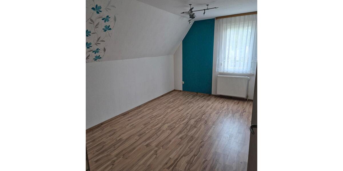 Einfamilienhaus Ostrhauderfehn - 6 Zimmer, 170 m&sup2;, 1.100&euro; | Angebot:22195982