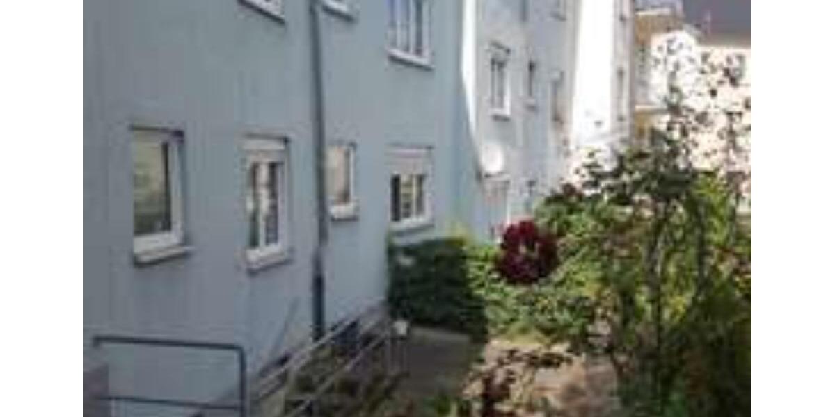 Dachgeschoßwohnung Pirmasens - 2 Zimmer, 48 m&sup2;, 261&euro; | Angebot:24574916