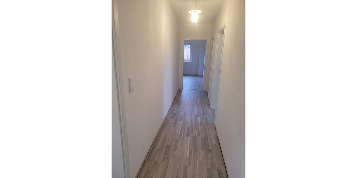 Einliegerwohnung im 1.OG zum 01.02. 3 zimmer