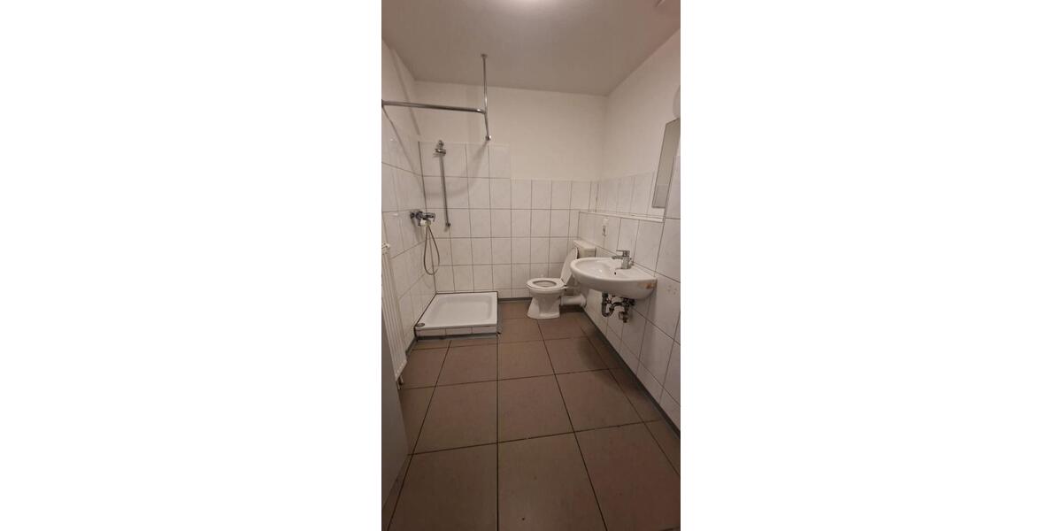 Erdgeschoßwohnung Kaiserslautern - 1 Zimmer, 50 m&sup2;, 600&euro; | Angebot:24677643