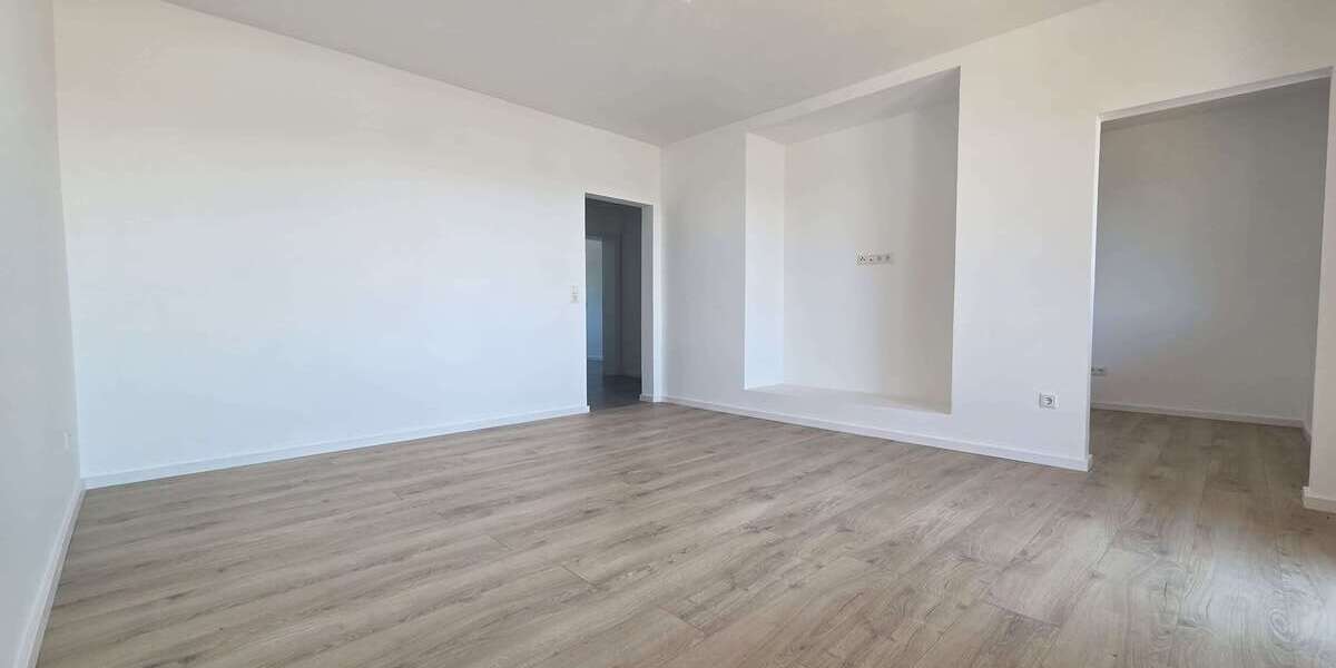 Etagenwohnung Goldbach - 5.5 Zimmer, 153 m&sup2;, 1.700&euro; | Angebot:26492585