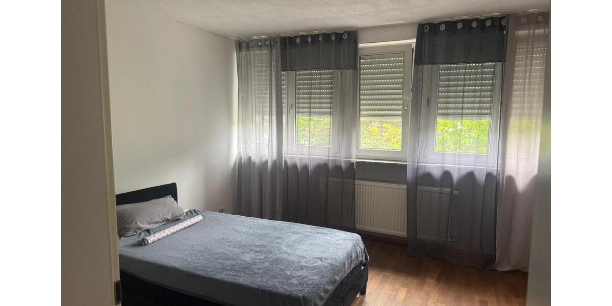 Dachgeschoßwohnung Fell - 3 Zimmer, 90 m&sup2;, 800&euro; | Angebot:26566084
