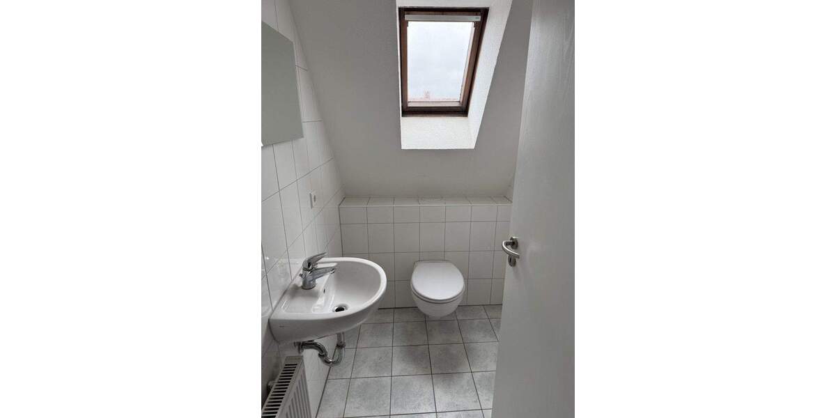 Etagenwohnung Detmold Innenstadt - 3 Zimmer, 91 m&sup2;, 950&euro; | Angebot:25819968