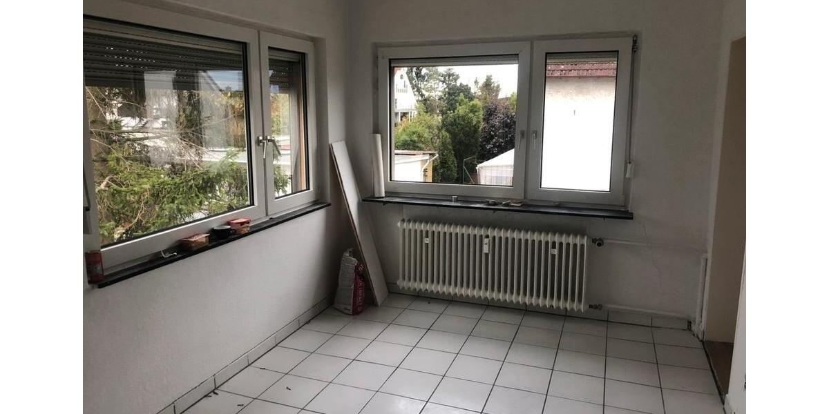 Etagenwohnung Hochheim am Main - 3 Zimmer, 83 m&sup2;, 950&euro; | Angebot:25906705