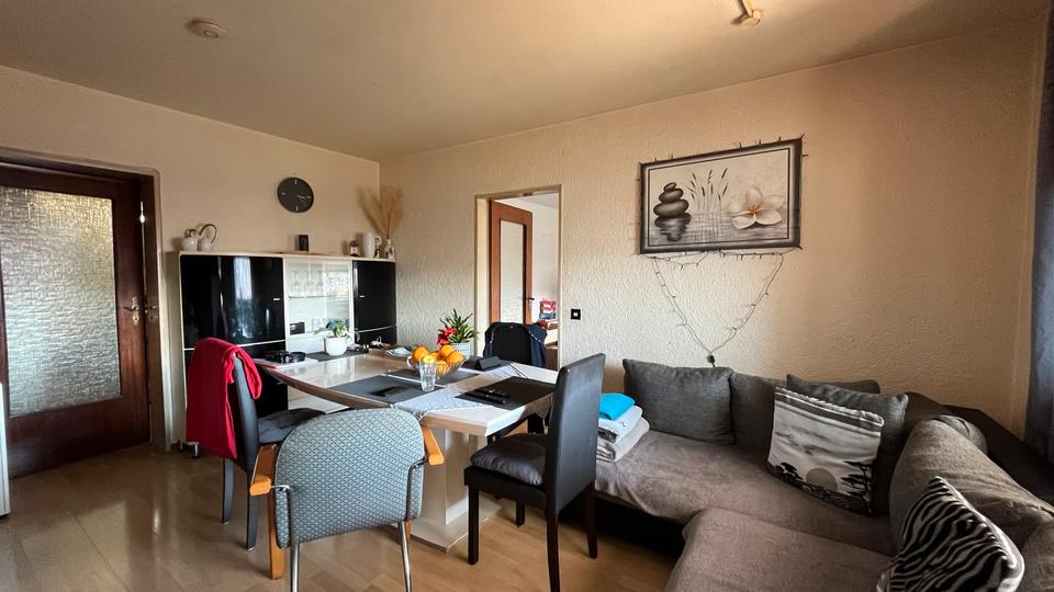 Erdgeschoßwohnung Calw - 2.5 Zimmer, 87 m&sup2;, 855&euro; | Angebot:26061225