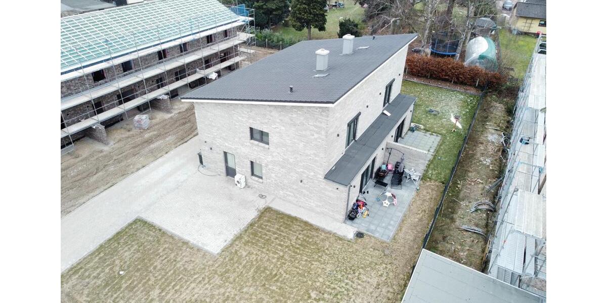 Doppelhaushälfte Visselhövede - 4 Zimmer, 135 m&sup2;, 1.400&euro; | Angebot:25856100