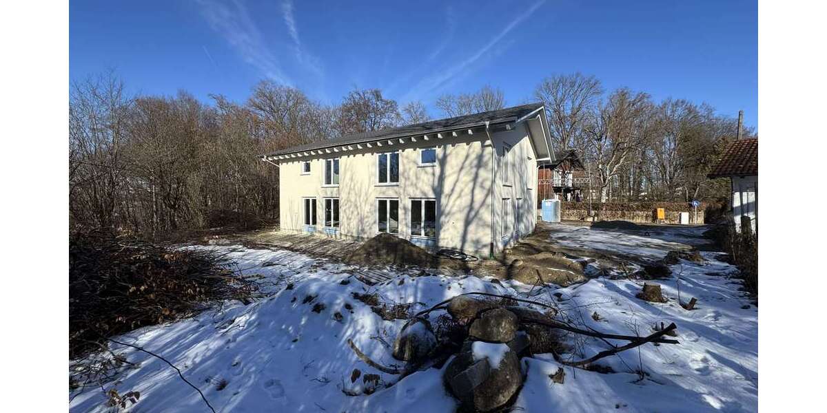 Einfamilienhaus Stephanskirchen - 4.5 Zimmer, 156 m&sup2;, 2.400&euro; | Angebot:24862184