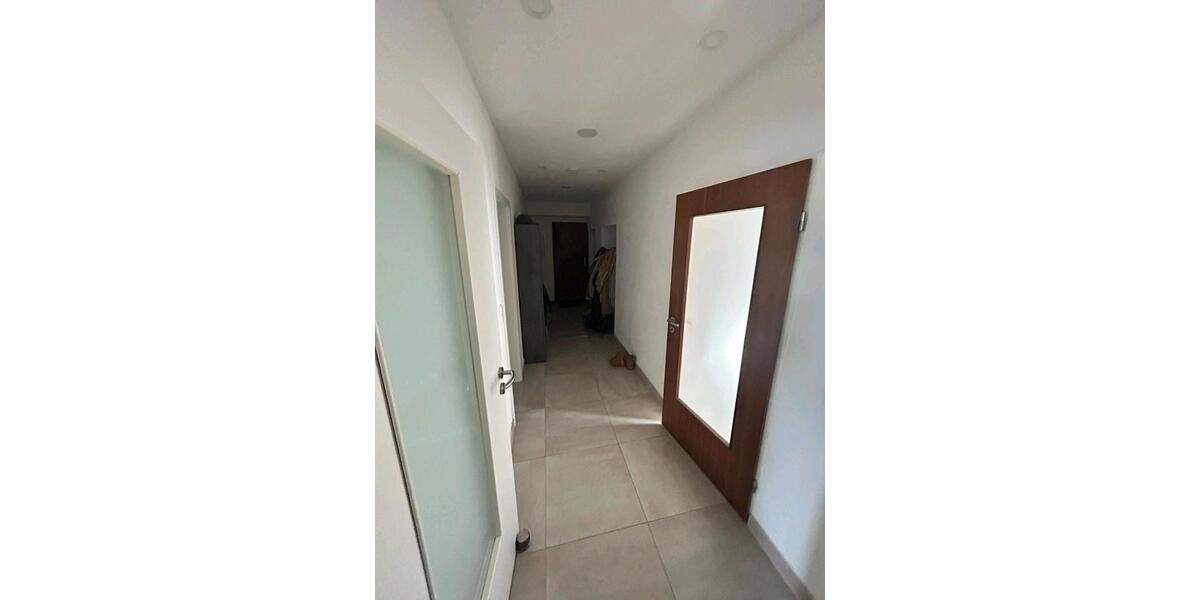 Erdgeschoßwohnung Scheinfeld - 3.5 Zimmer, 85 m&sup2;, 945&euro; | Angebot:24827221