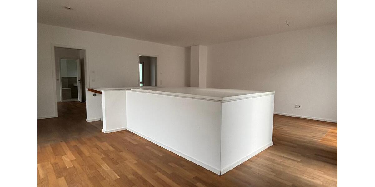 Etagenwohnung Düsseldorf Stadtbezirk 3 - 3 Zimmer, 103 m&sup2;, 1.887&euro; | Angebot:24116704