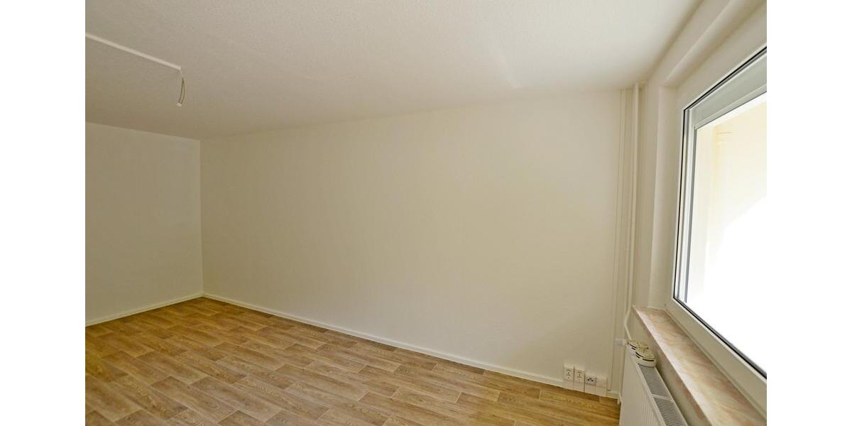 Erdgeschoßwohnung Sangerhausen - 2 Zimmer, 51 m&sup2;, 353&euro; | Angebot:26379993