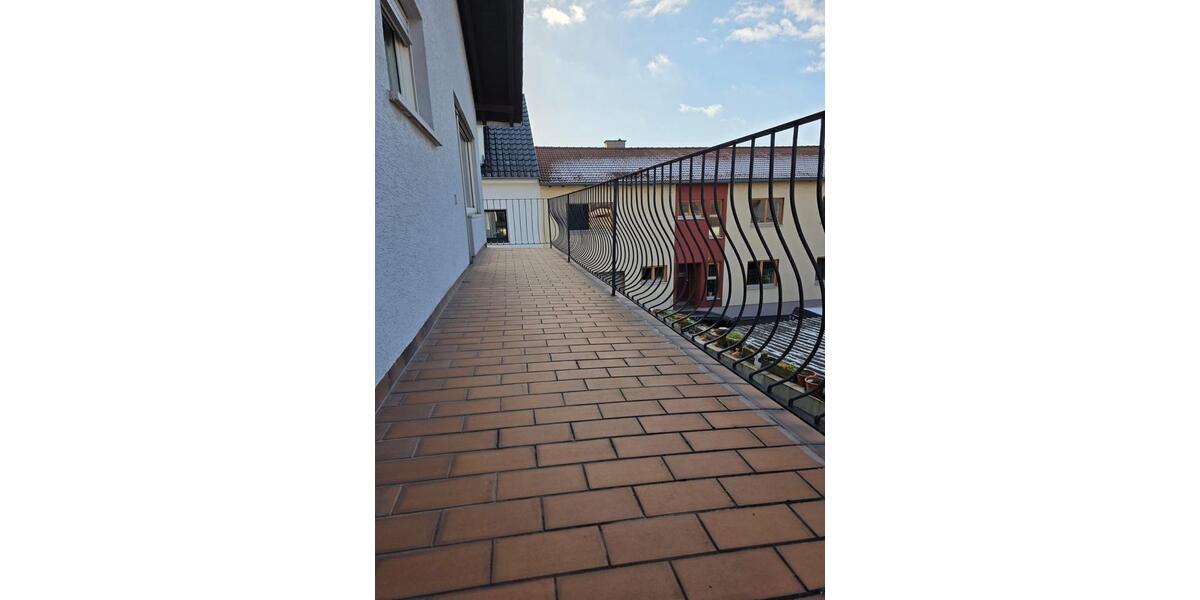 Etagenwohnung Karben - 3 Zimmer, 123 m&sup2;, 1.400&euro; | Angebot:24372327