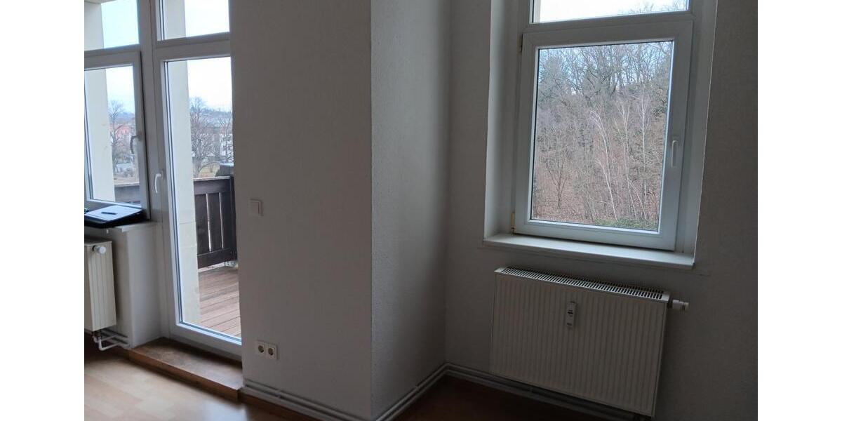 Etagenwohnung Freital - 4 Zimmer, 114 m&sup2;, 860&euro; | Angebot:25148230