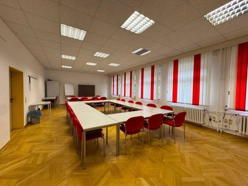 Business and Innovation Centre Zwickau GmbH - All-in-Miete