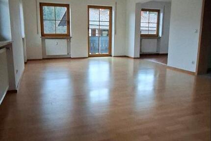Wohnung Arrach - 6 Zimmer, 120 m&sup2;, 700&euro; | Angebot:26680178