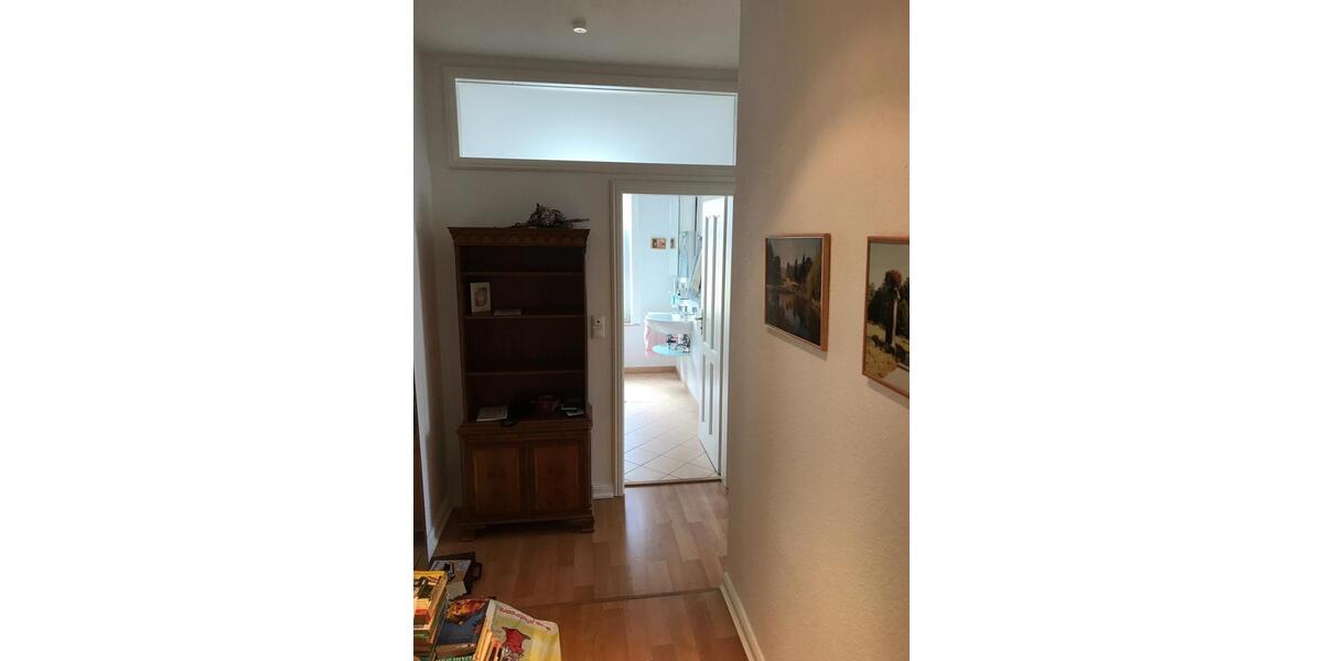 Etagenwohnung Bad Pyrmont - 3 Zimmer, 105 m&sup2;, 890&euro; | Angebot:25790305