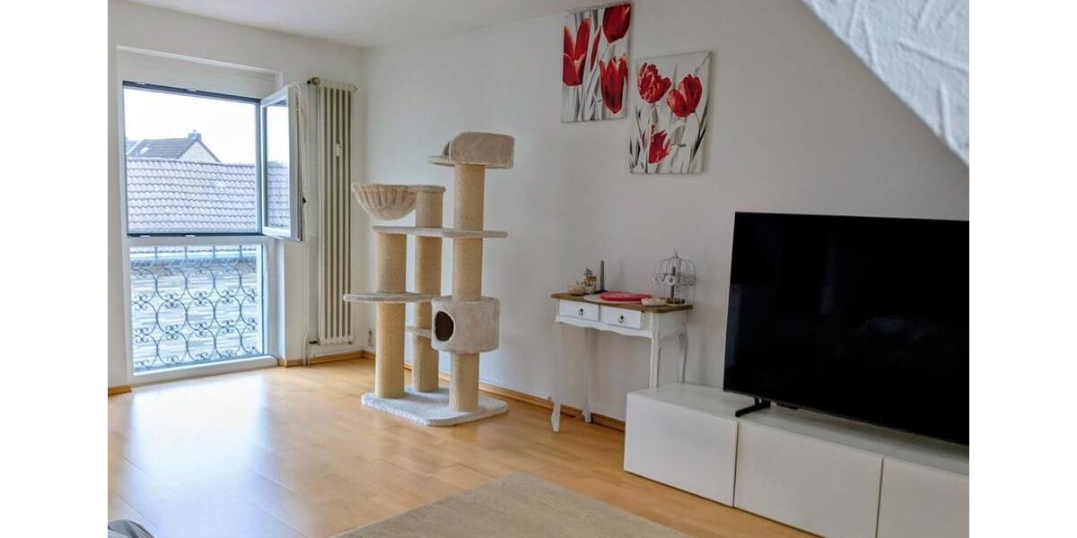 Dachgeschoßwohnung Aachen Aachen-Mitte - 3 Zimmer, 85 m&sup2;, 890&euro; | Angebot:26521900